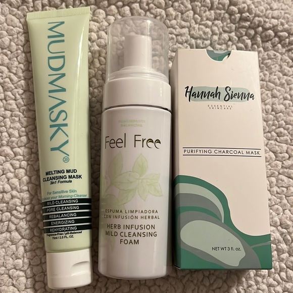 Skincare bundle - Picture 1 of 4